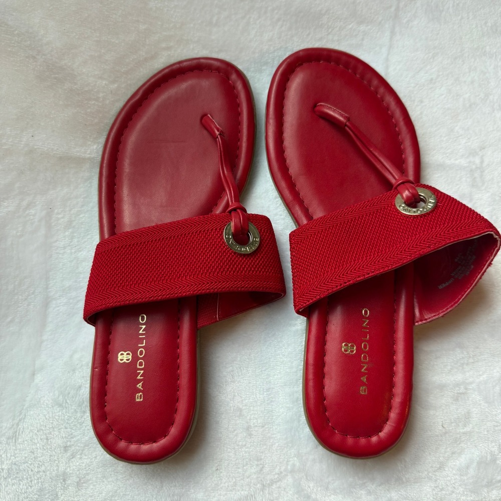 Bandolino Red Thong Sandals Women's 6.5M Woven Strap Gold Hardware